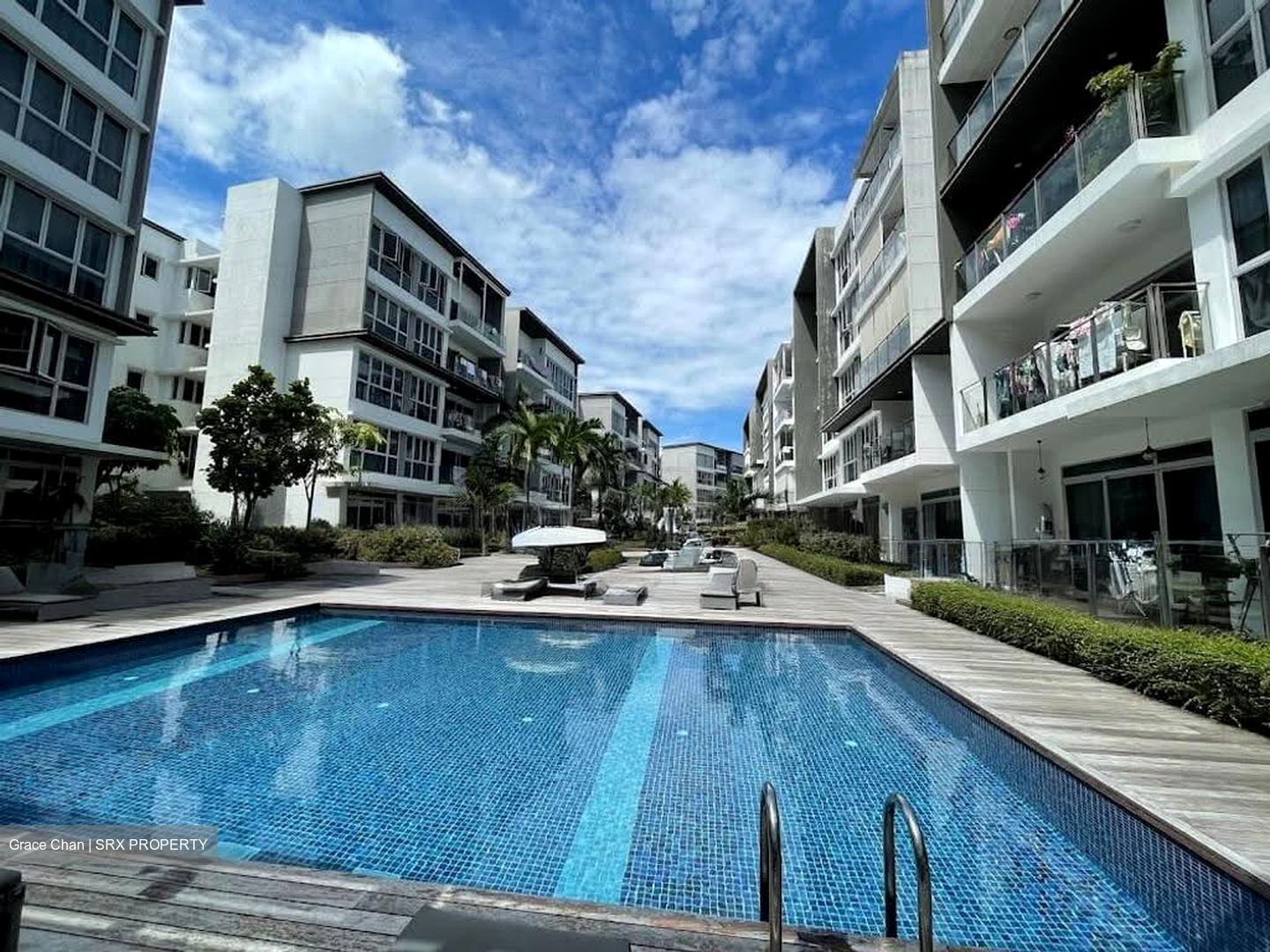 euHabitat (D14), Condominium #610424401